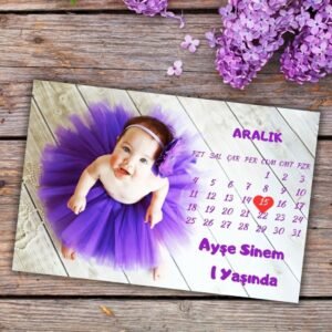 Takvim Tasarımlı Lila Yazı Kalın Forex Magnet